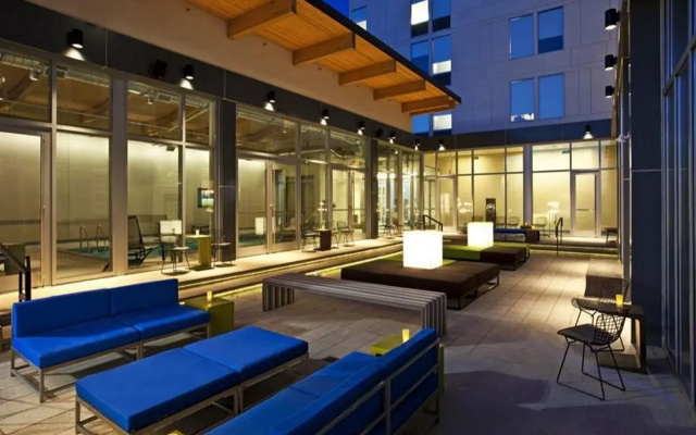 photo 2 of Aloft by Marriott Dulles Airport North