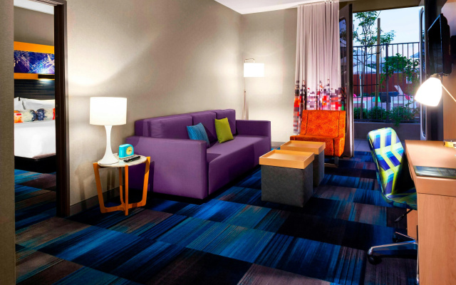 photo 3 of Aloft by Marriott El Segundo - Los Angeles Airport