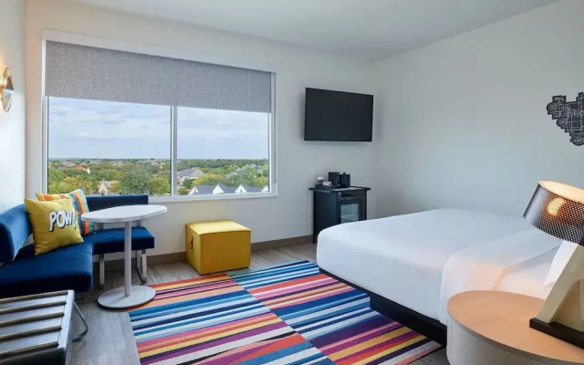 photo 2 of Aloft Fort Worth Trophy Club