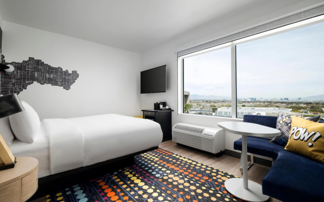 photo 2 of Aloft by Marriott Henderson