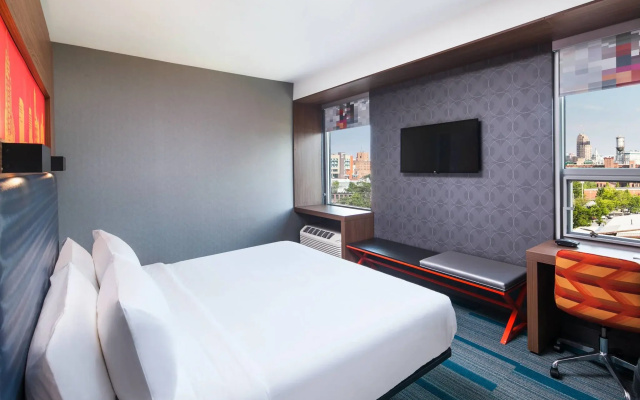 photo 3 of Aloft by Marriott Indianapolis Downtown