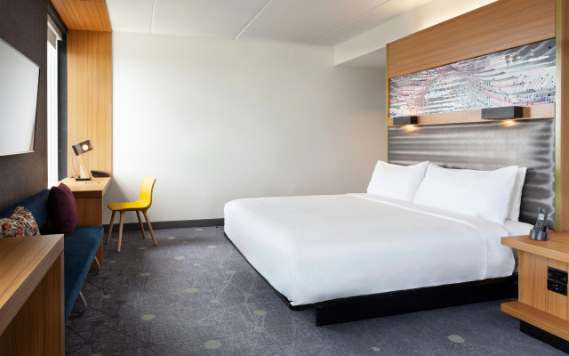 photo 5 of Aloft by Marriott Jacksonville Tapestry Park