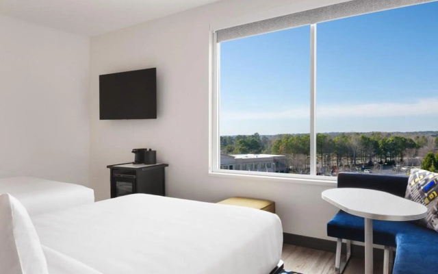 photo 5 of Aloft by Marriott Lawrenceville Sugarloaf