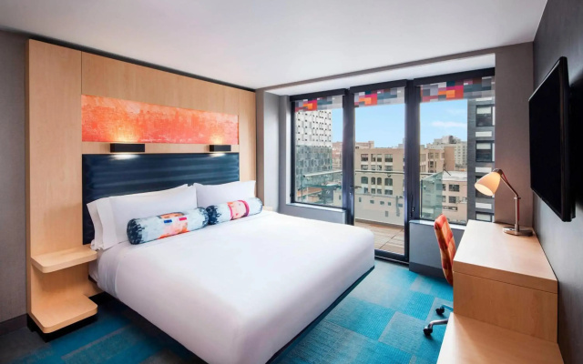 photo 4 of Aloft by Marriott Long Island City-Manhattan View