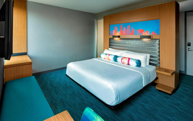 photo 2 of Aloft by Marriott Milwaukee Downtown
