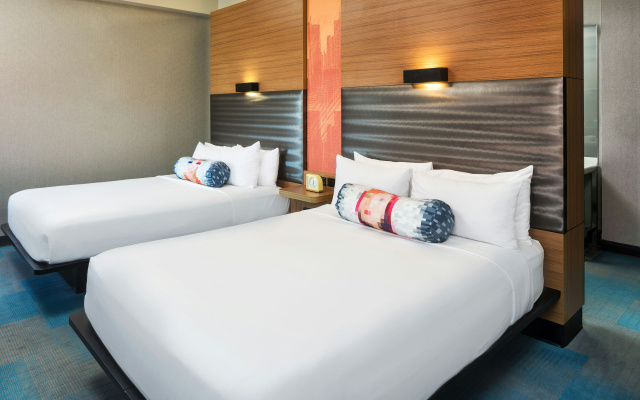 photo 4 of Aloft Minneapolis