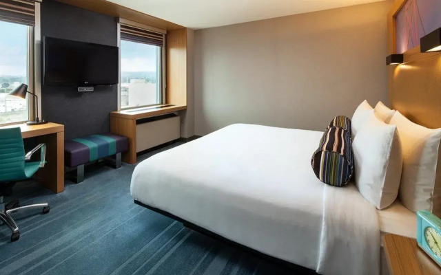 photo 5 of Aloft by Marriott San Francisco Airport