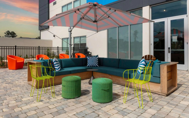 photo 5 of Aloft Savannah Airport