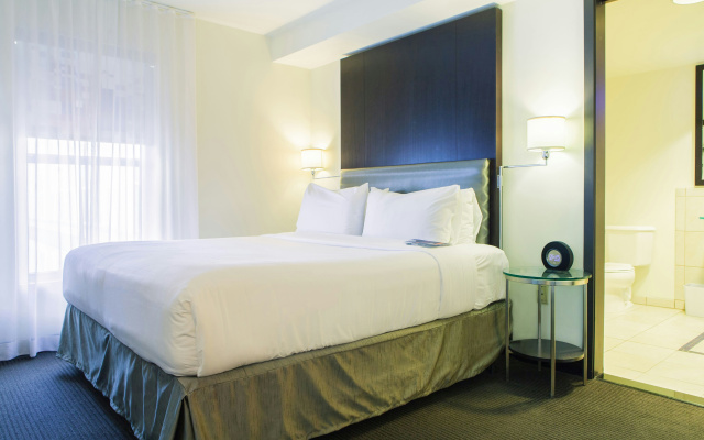 photo 3 of Aloft by Marriott Silicon Valley