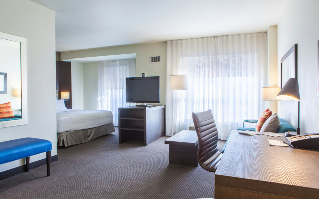 photo 4 of Aloft by Marriott Silicon Valley