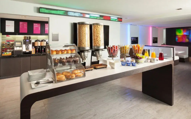 photo 2 of Aloft Sunnyvale