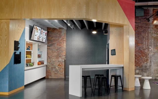 photo 2 of Aloft Wilmington at Coastline Center