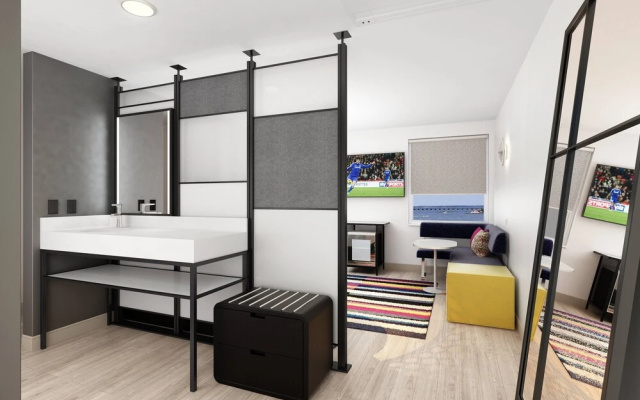 photo 5 of Aloft Wilmington at Coastline Center