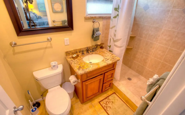 photo 5 of Aloha Home Apartment 3