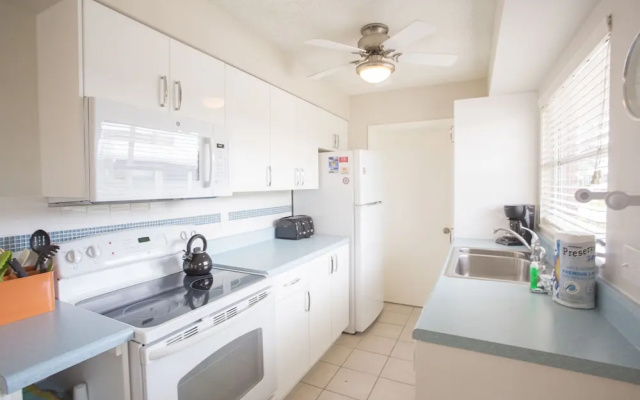photo 5 of Aloha Kai - 56 1 Bedroom 1 Bathroom Apts