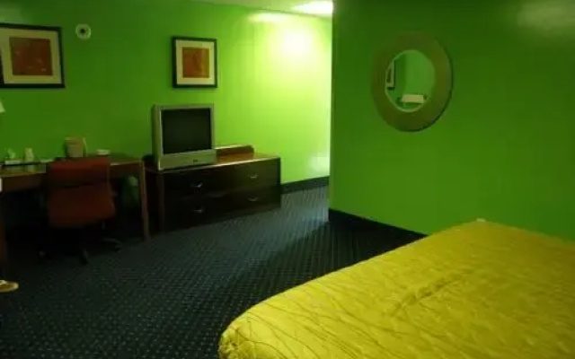 photo 5 of Aloha Motor Inn