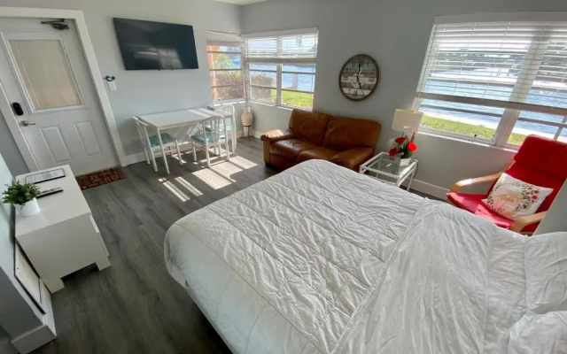photo 2 of Aloha Pompano beach Studio #3