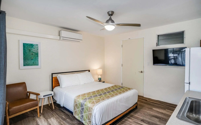 photo 4 of Aloha Suites Waikiki