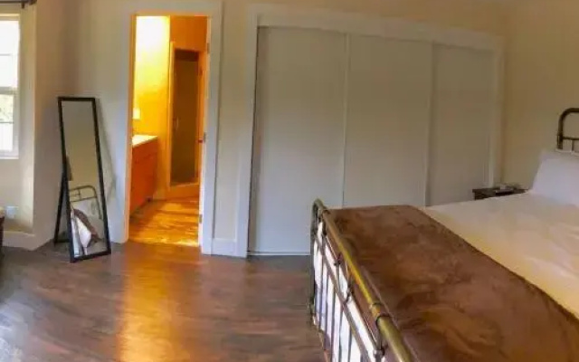 photo 2 of Alpaca Suite at Rellik House. Winery & Alpaca Farm