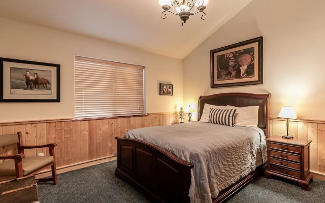 photo 4 of Alpine Acres Lodge
