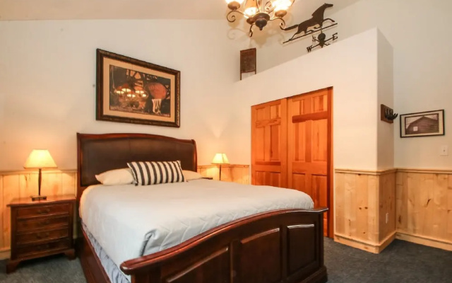 photo 5 of Alpine Acres Lodge