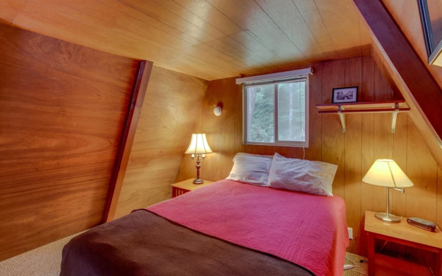 photo 4 of Alpine Chalet 6 Half Loft