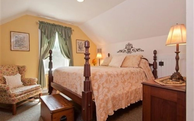 photo 2 of Alpine Haus Bed & Breakfast Inn