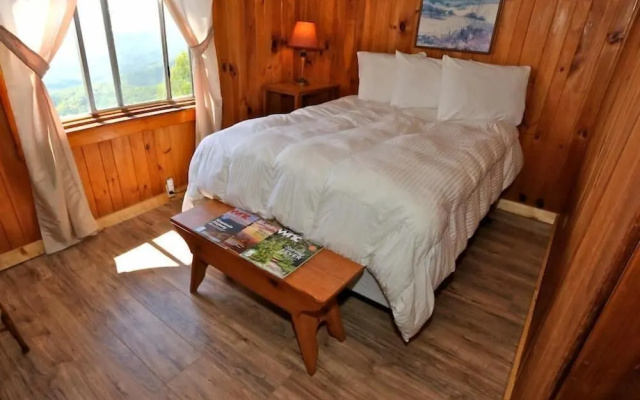 photo 4 of Alpine Inn