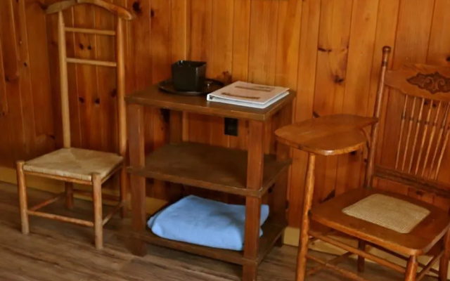 photo 5 of Alpine Inn