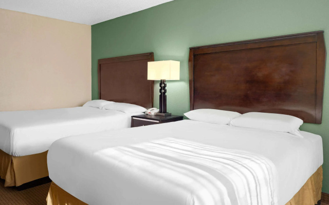 photo 5 of Travelodge by Wyndham Gaylord