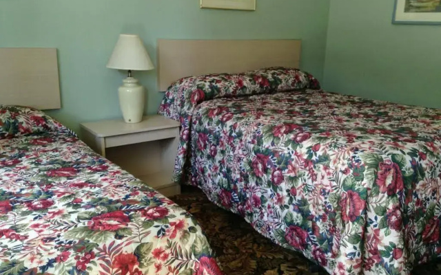photo 5 of Alta Cienega Motel