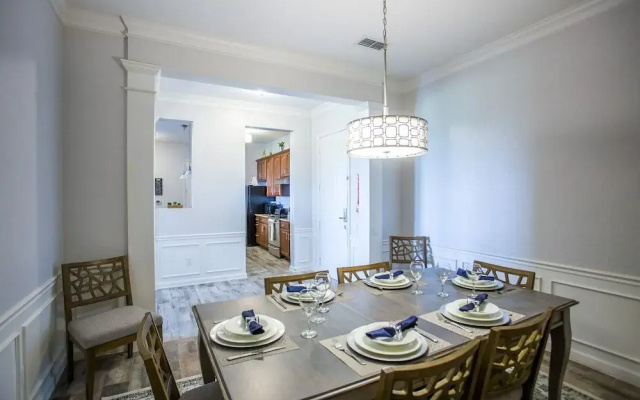 photo 3 of Altavista Lakeview 3 Bedroom Condo by RedAwning