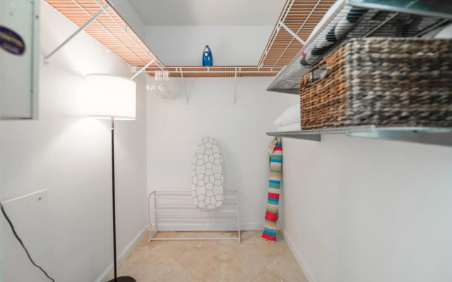 photo 2 of Amazing 3 BR Apartment At Brickell