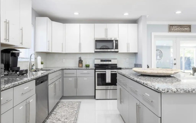photo 4 of Amazing! 3br 2ba Sofa Bed, Near Beach, Heated Pool, Full Kitchen, WiFI, Patio, BBQ, Private Yard, Peaceful Neighborhood