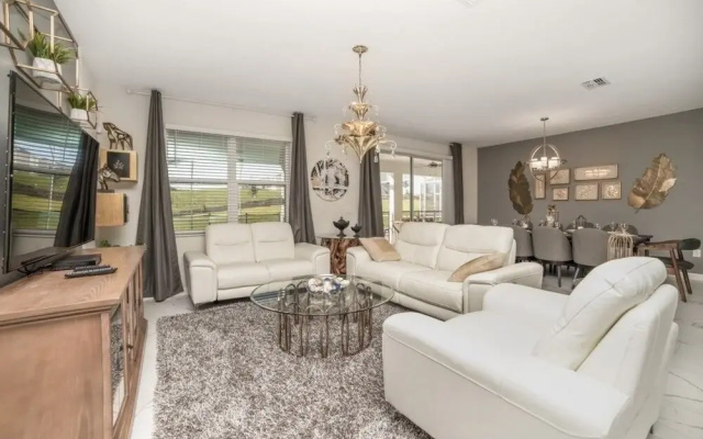 photo 2 of Amazing 8 Bedroom Champions Gate Villa 8 Villa by Redawning