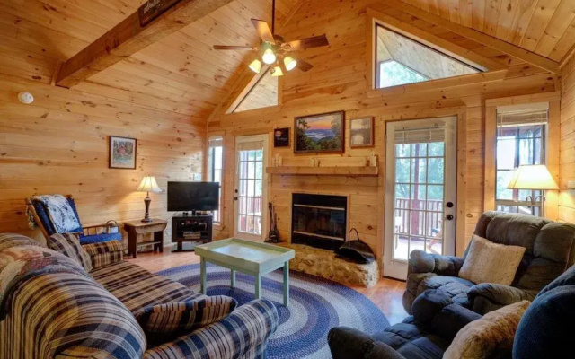 photo 2 of Amazing Adventure Cabin