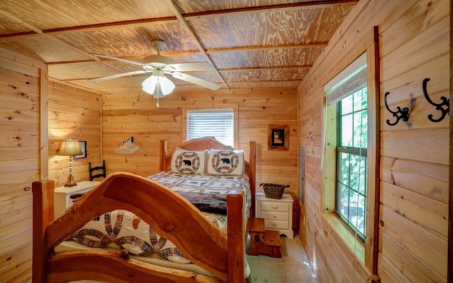 photo 4 of Amazing Adventure Cabin