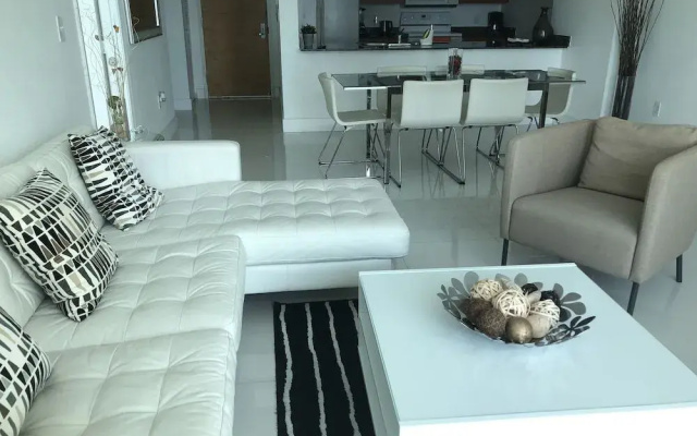 photo 5 of Amazing Apartment in Brickell