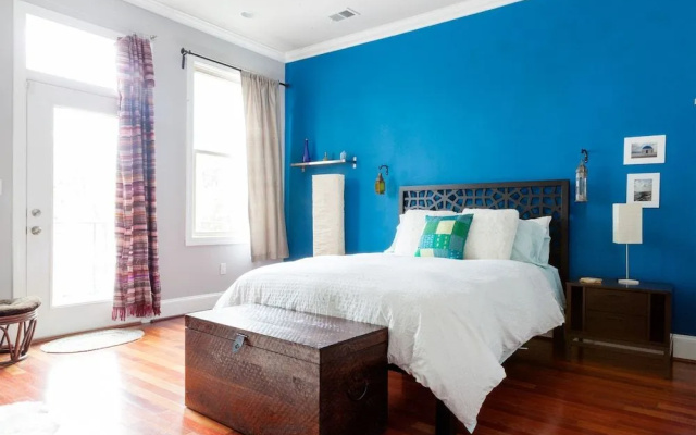 photo 2 of Amazing DC Home with Rooftop Deck