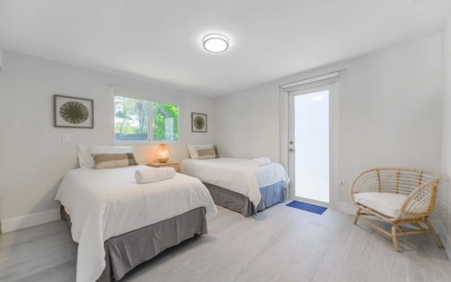photo 2 of Amazing renovated home close to the Bay