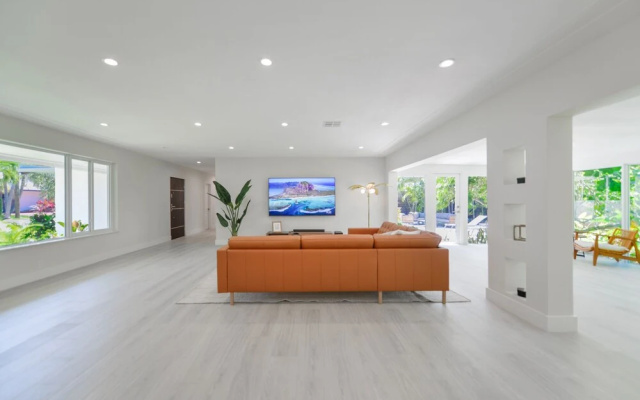 photo 3 of Amazing renovated home close to the Bay