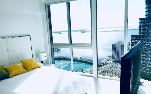 photo 5 of Amazing Unit Miami Brickell With Sea & City View