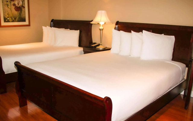 photo 4 of Ambassador Inn Alhambra