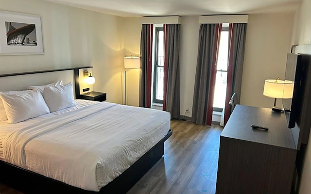 photo 5 of Ramada by Wyndham Milwaukee