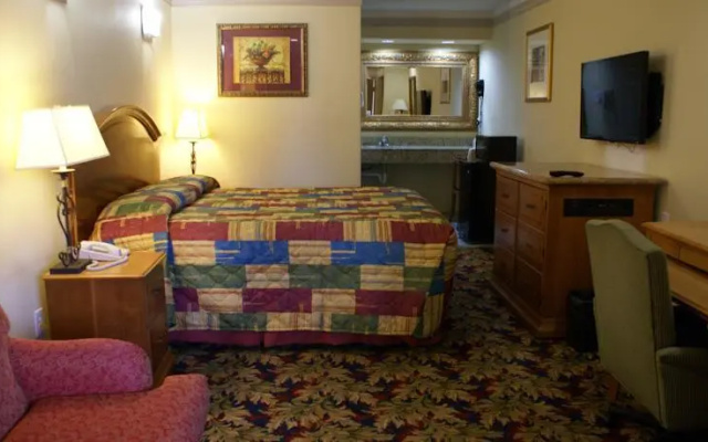 photo 2 of Amber Motel