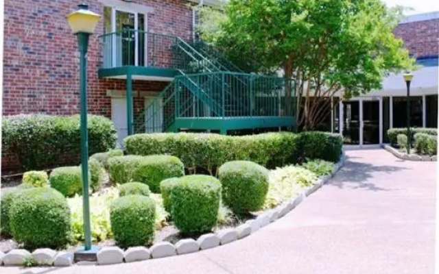 photo 5 of Amberley Suite Hotel