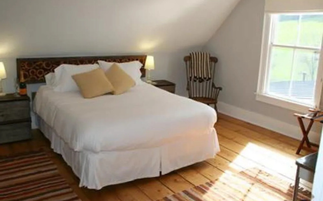 photo 5 of Amee Farm Lodge