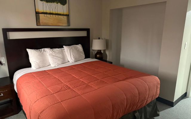 photo 2 of American Inn & Suites LAX