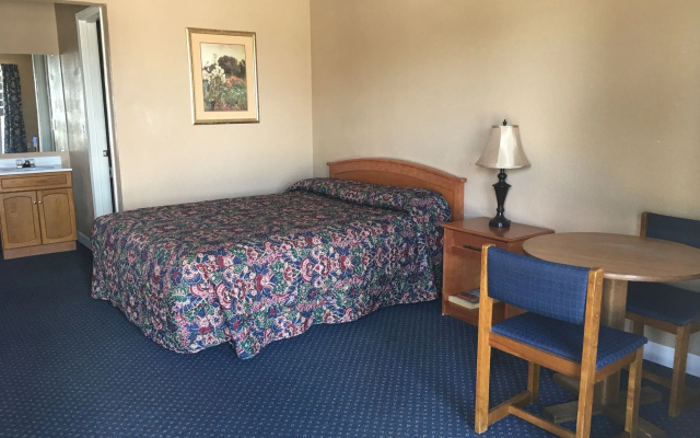 photo 3 of American Inn Council Bluffs