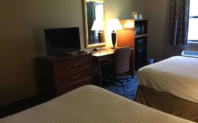 photo 5 of American Inn North Kansas City